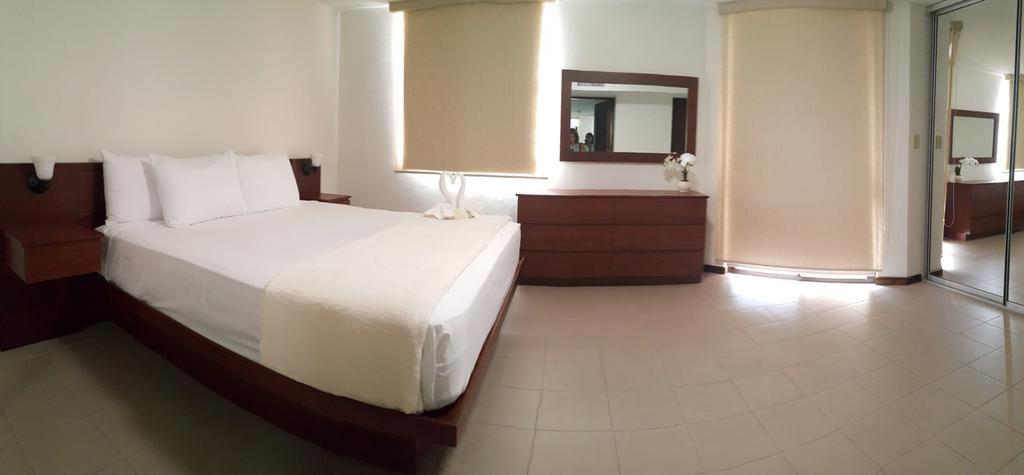 The Plaza Suites Умакао Экстерьер фото